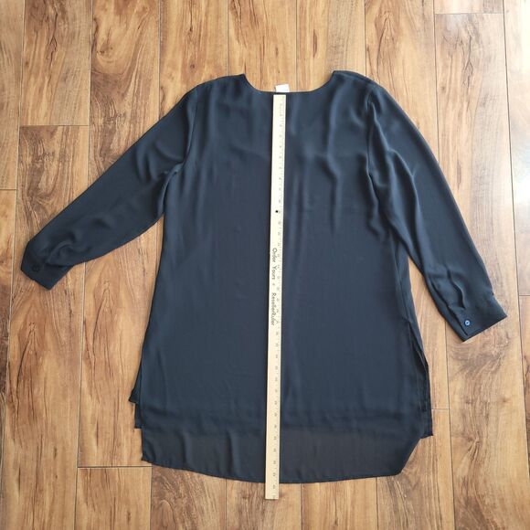 Chicos Womens Long Tunic Top Size 2 Black 3/4 Sleeves Slit Front Minimalist Chic - Picture 5 of 7